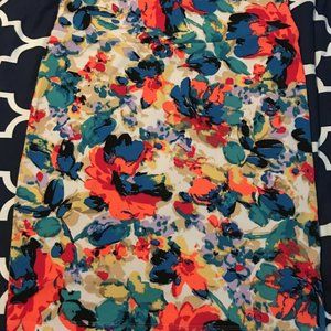 EUC LuLaRoe 2X unicorn floral Cassie Pencil Skirt